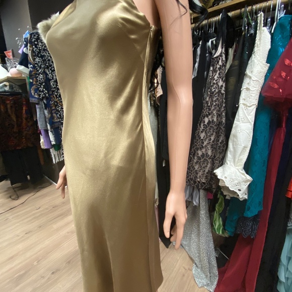 Ralph Lauren Champagne One Shoulder Dress - Picture 5 of 5